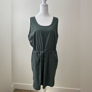 Marika Sage Green Crossover Back Dress – Size XL
